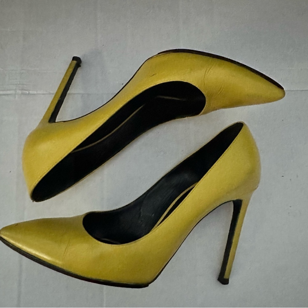 Saint Laurent Paris Heels